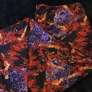 LuLaRoe T & C Leggings